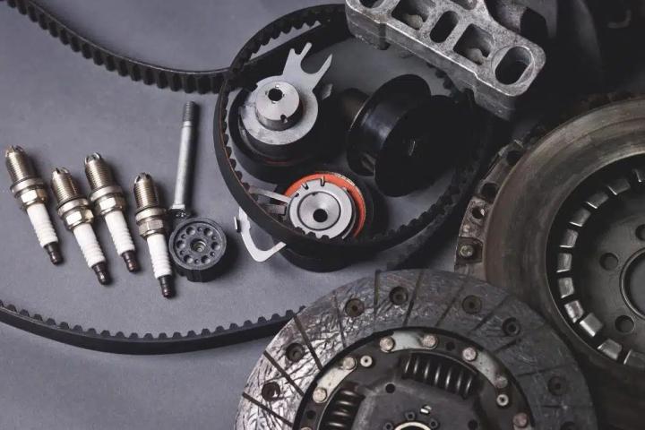 Mengapa Suku Cadang Asli Sangat Penting untuk Motor Honda?